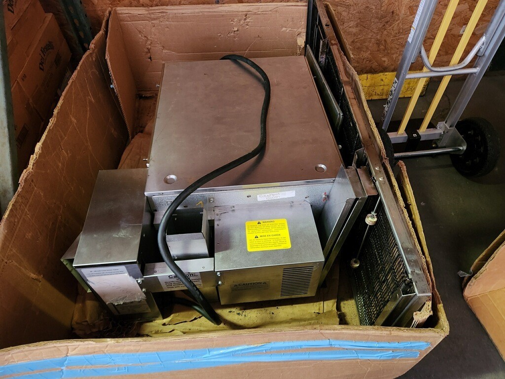 Barely Used- Lincoln 2501 Countertop Conveyor Oven – 208v, 31″ Deck