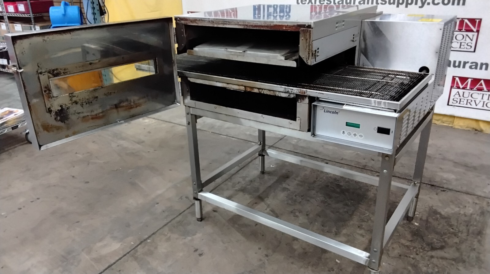 Lincoln Impinger 1116 Gas Conveyor Pizza Oven Nice and clean