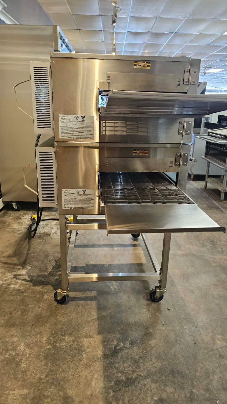 Lincoln 1132-000-U-KF005 Electric Impinger Conveyor Oven – 208v/3ph