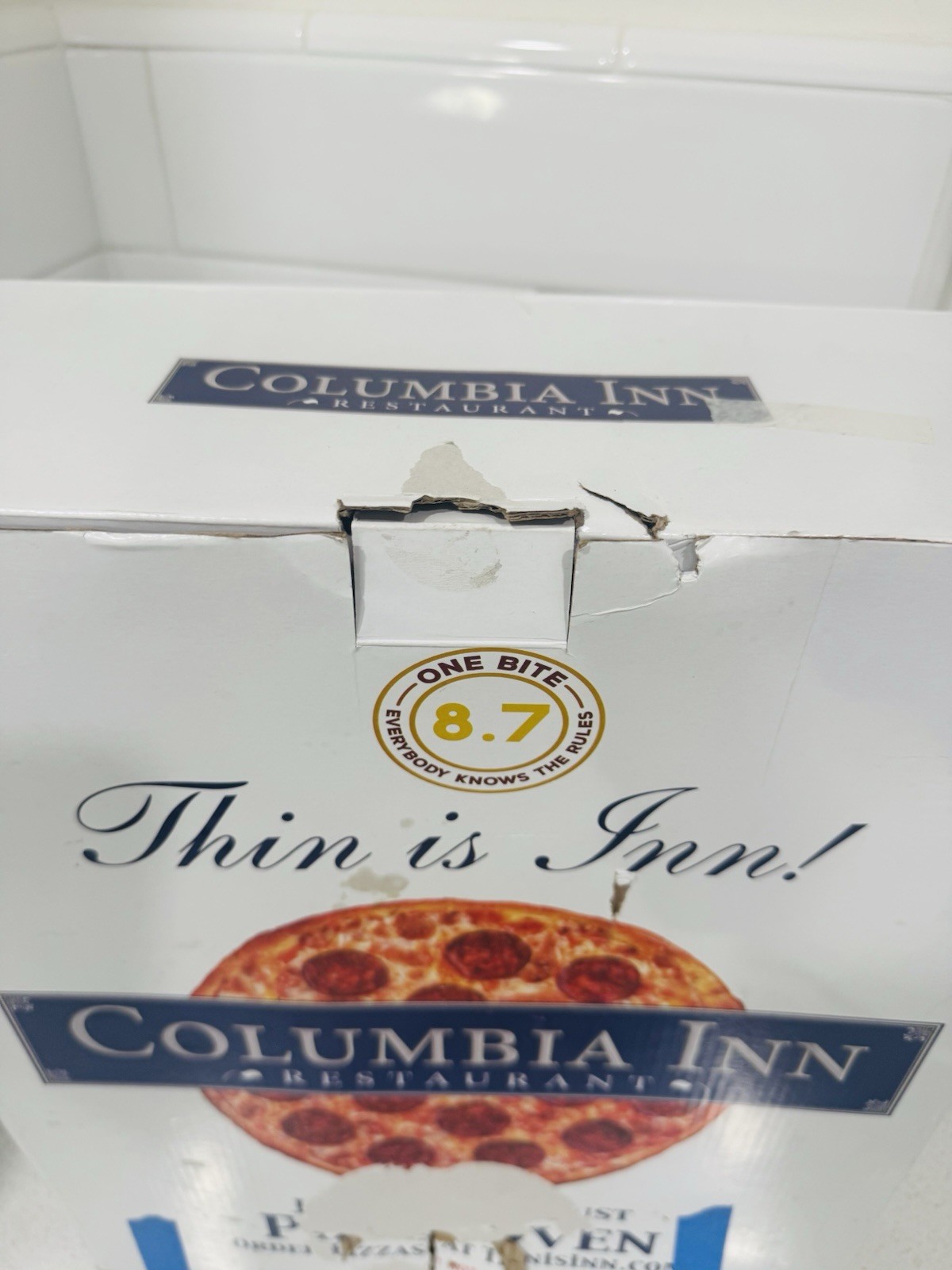 Colombia Inn Pizza Box Countertop Pizza Oven with 12″ Rotating Pan