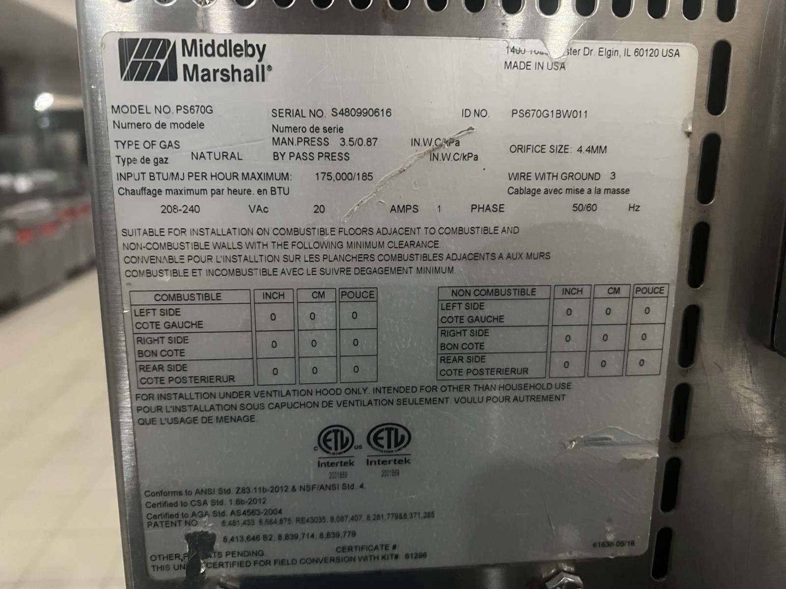 Middleby Marshall WOW! PS670G Double 32″ Conveyor Nat Gas Pizza Oven
