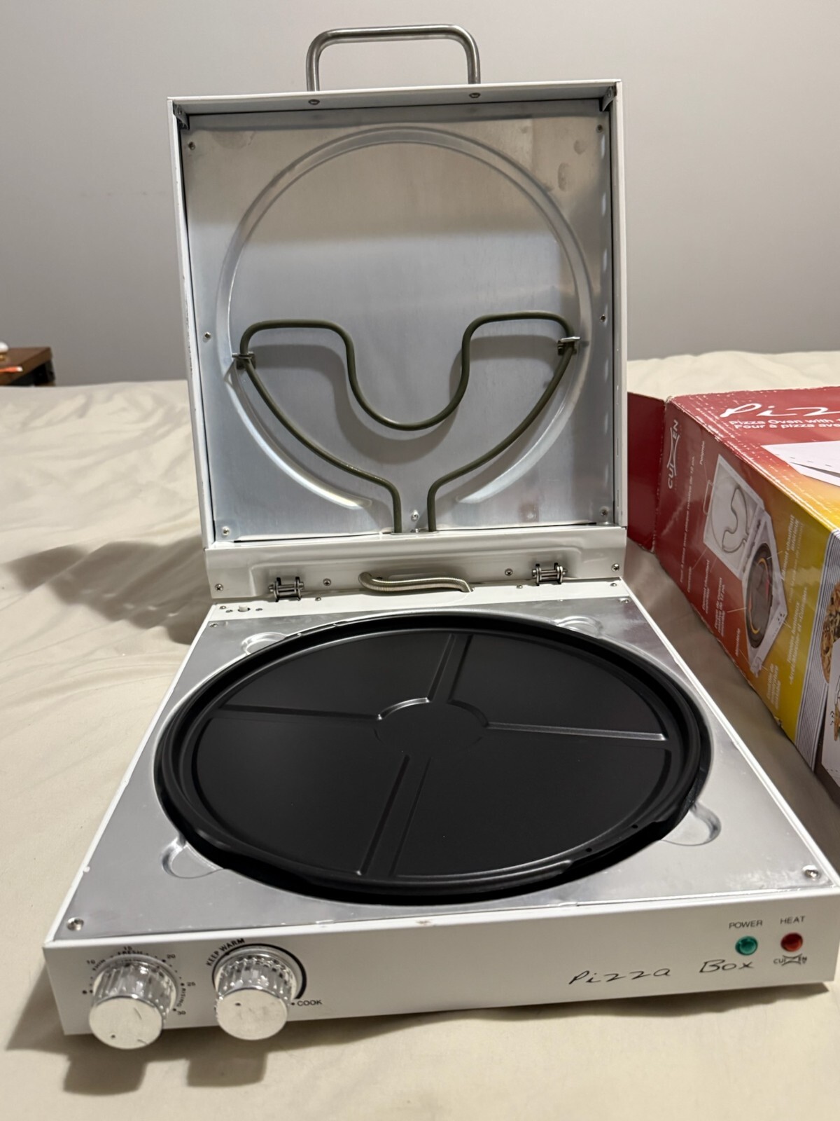 CuiZen PIZ4012 Pizza Box Oven, Medium – White