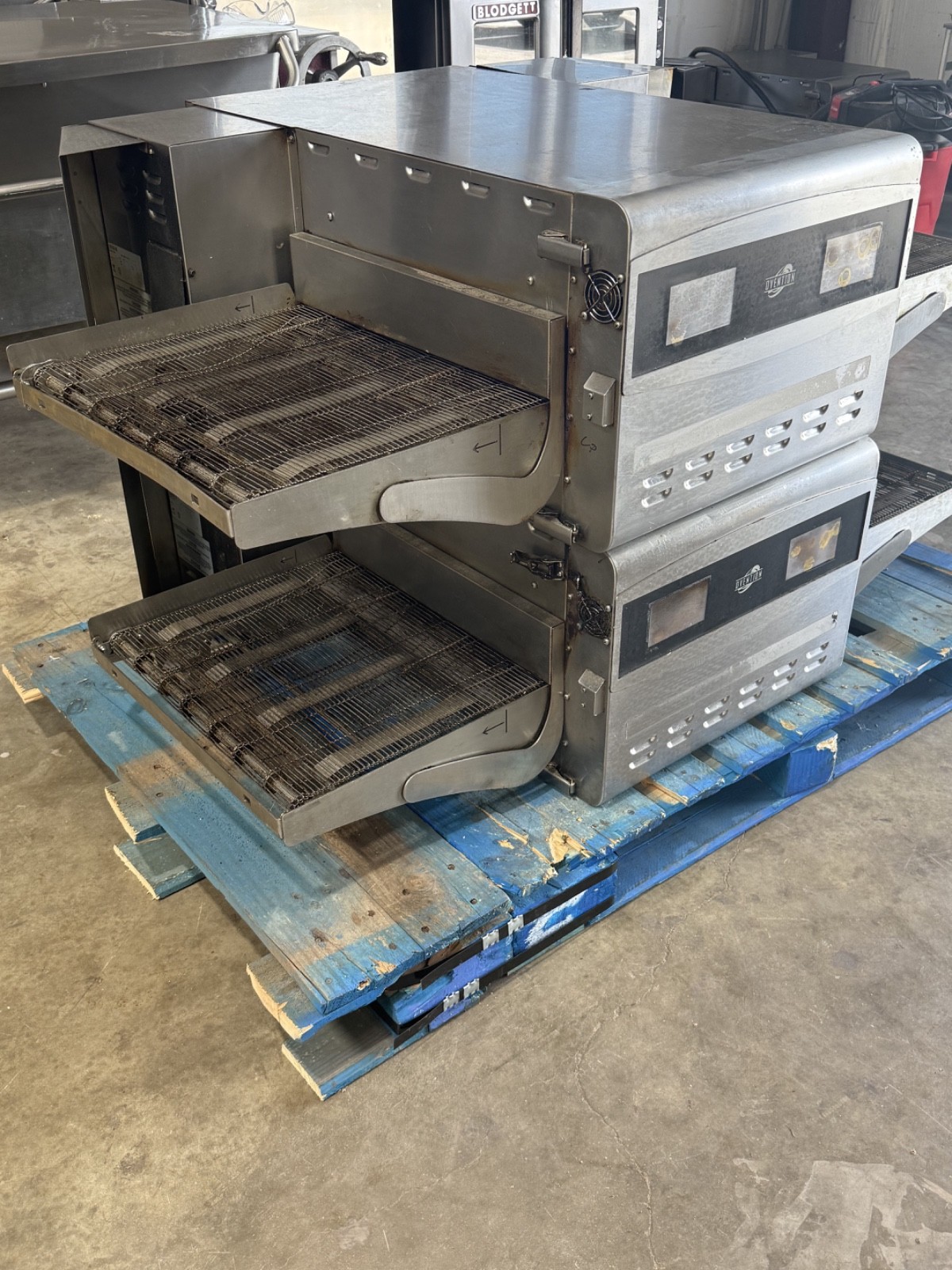 Ovention S2000 Ventless Double Stack Conveyor/ Pizza Ovens