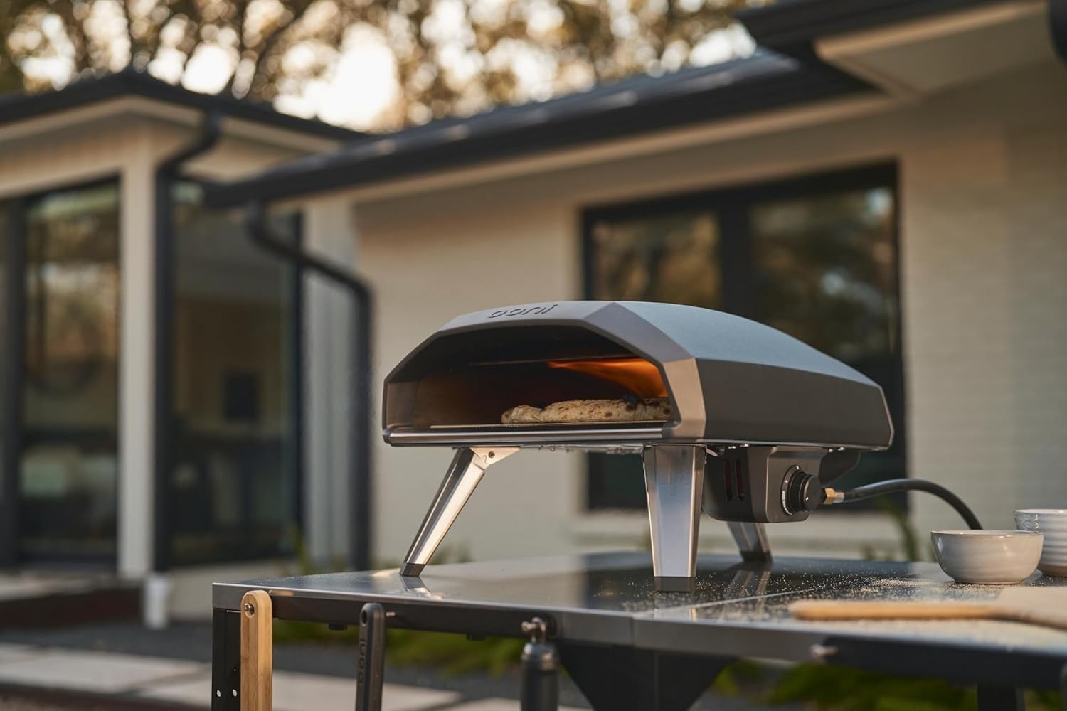 Foundry Black 14-Inch Portable Gas Pizza Oven with Superior Heat Distribution