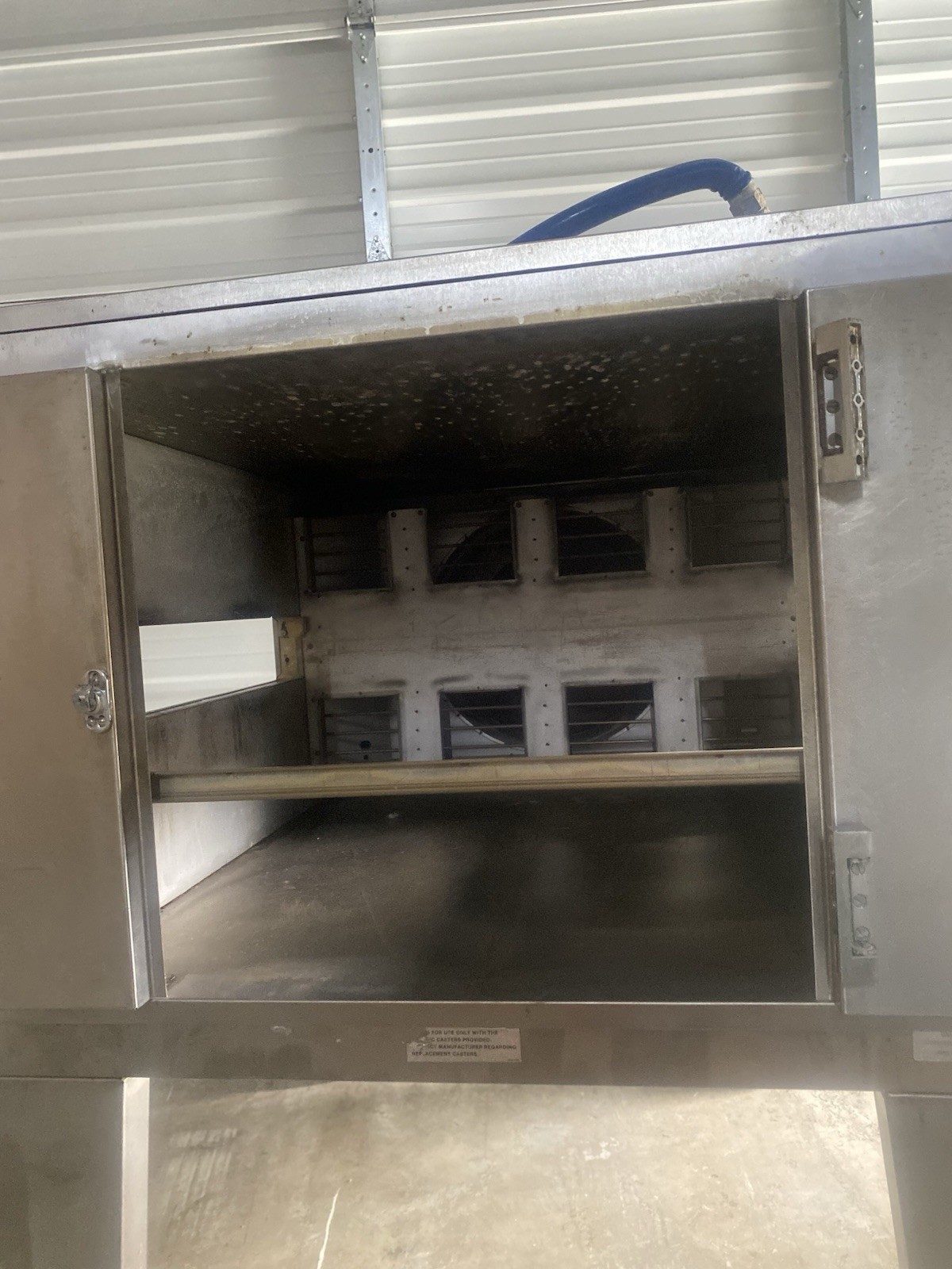 LINCOLN IMPINGER SINGLE GAS PIZZA OVEN-MODEL 1040 (NAT GAS) MISING PARTS