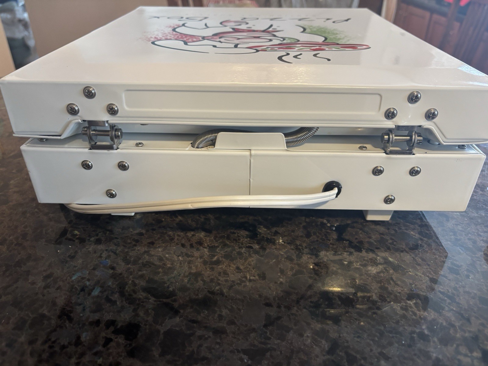 Cuizen Pizza Box Countertop Oven with 12″ Rotating Pan