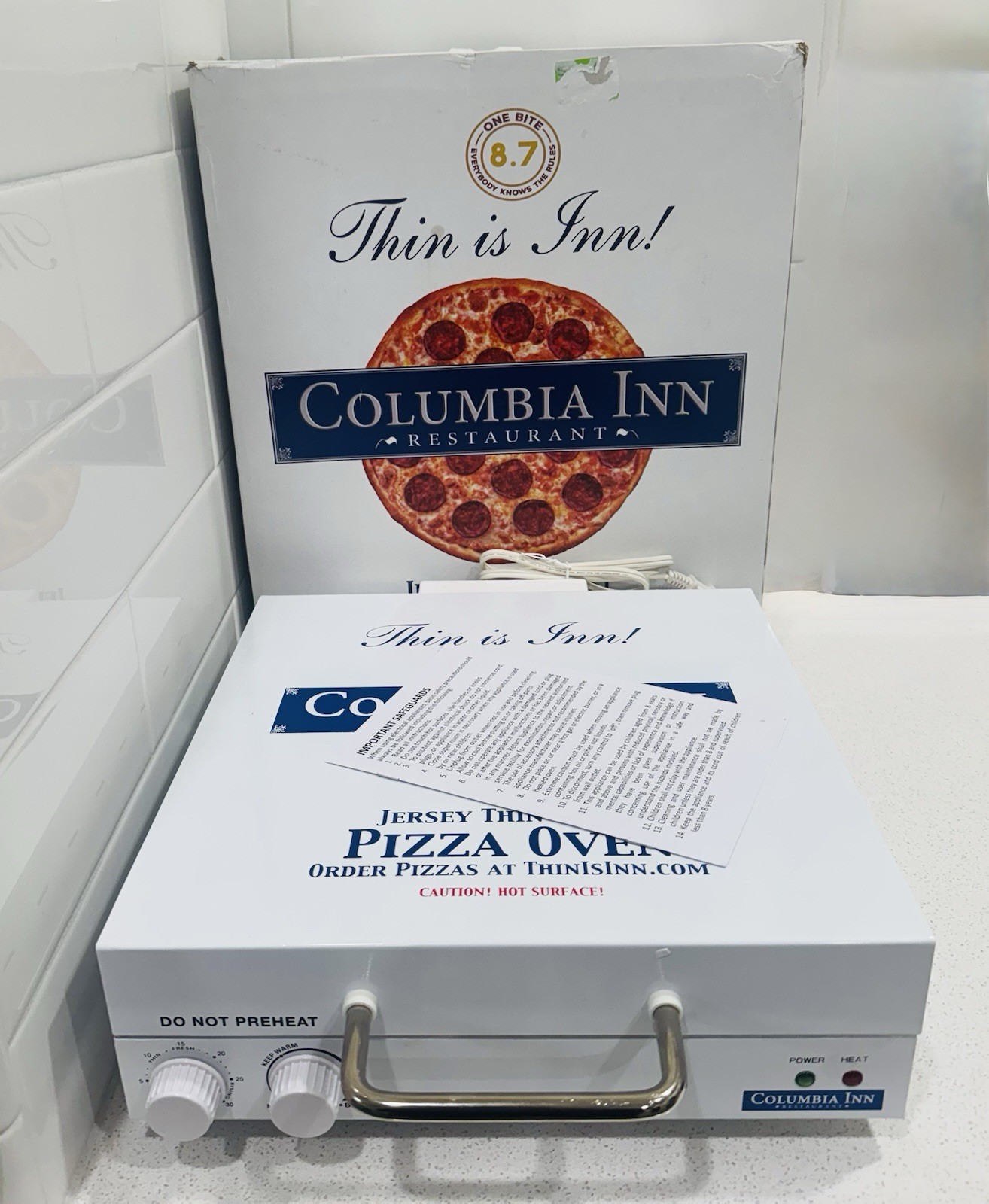 Colombia Inn Pizza Box Countertop Pizza Oven with 12″ Rotating Pan