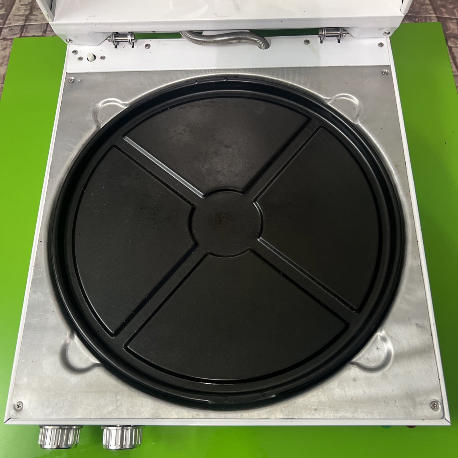 Cuizen Pizza Box Countertop Oven w/ 12″ Rotating Pan PIZ-4012