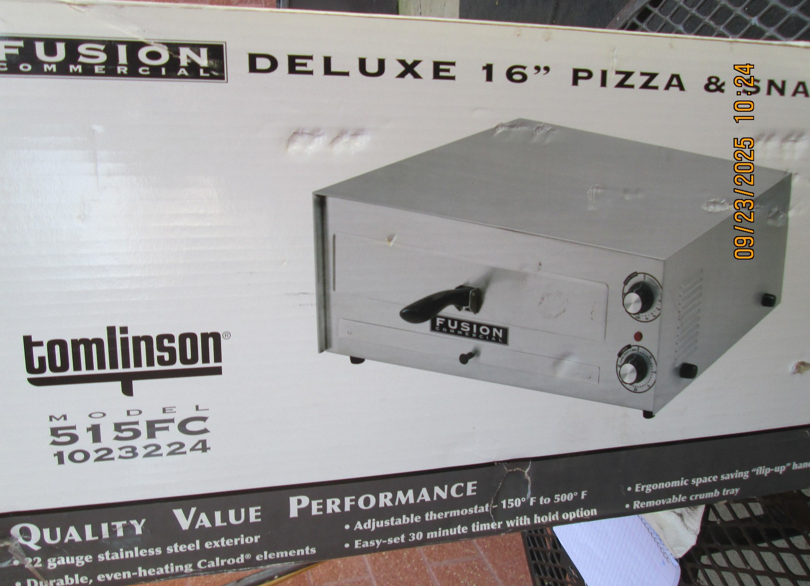 Fusion Commercial Tomlinson Deluxe 16″ Pizza Snack Oven 515FC
