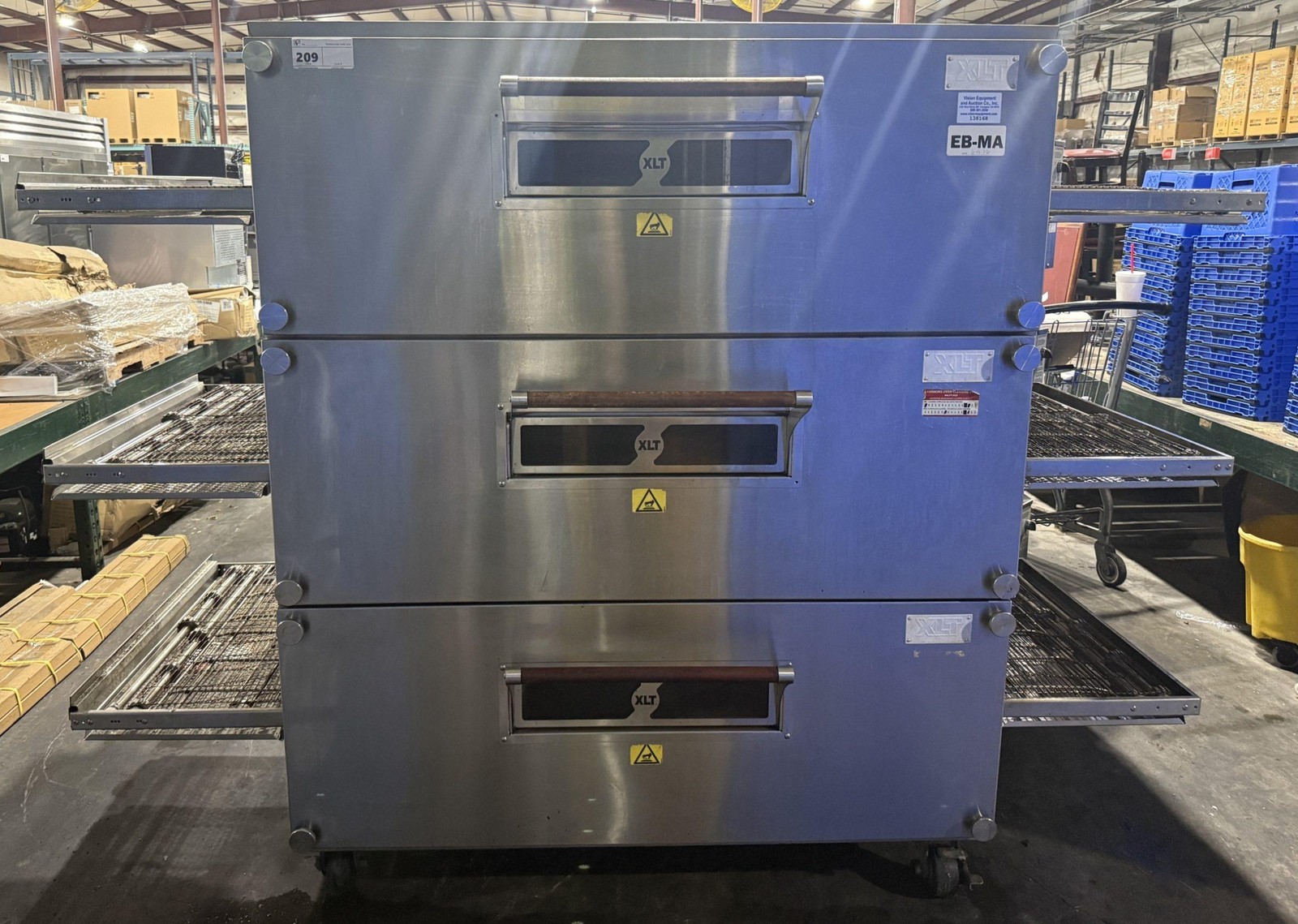 XLT X3D 3255-01338 LIQUID PROPANE TRIPLE STACK CONVEYOR PIZZA OVEN W/ VENT HOOD