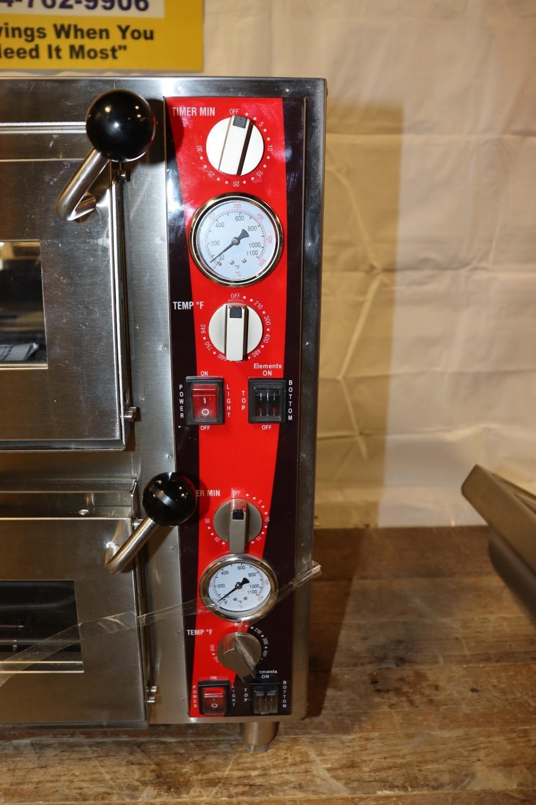 Avantco Double Deck Countertop Pizza/Bakery Oven w/ Independent Chambers 3200W