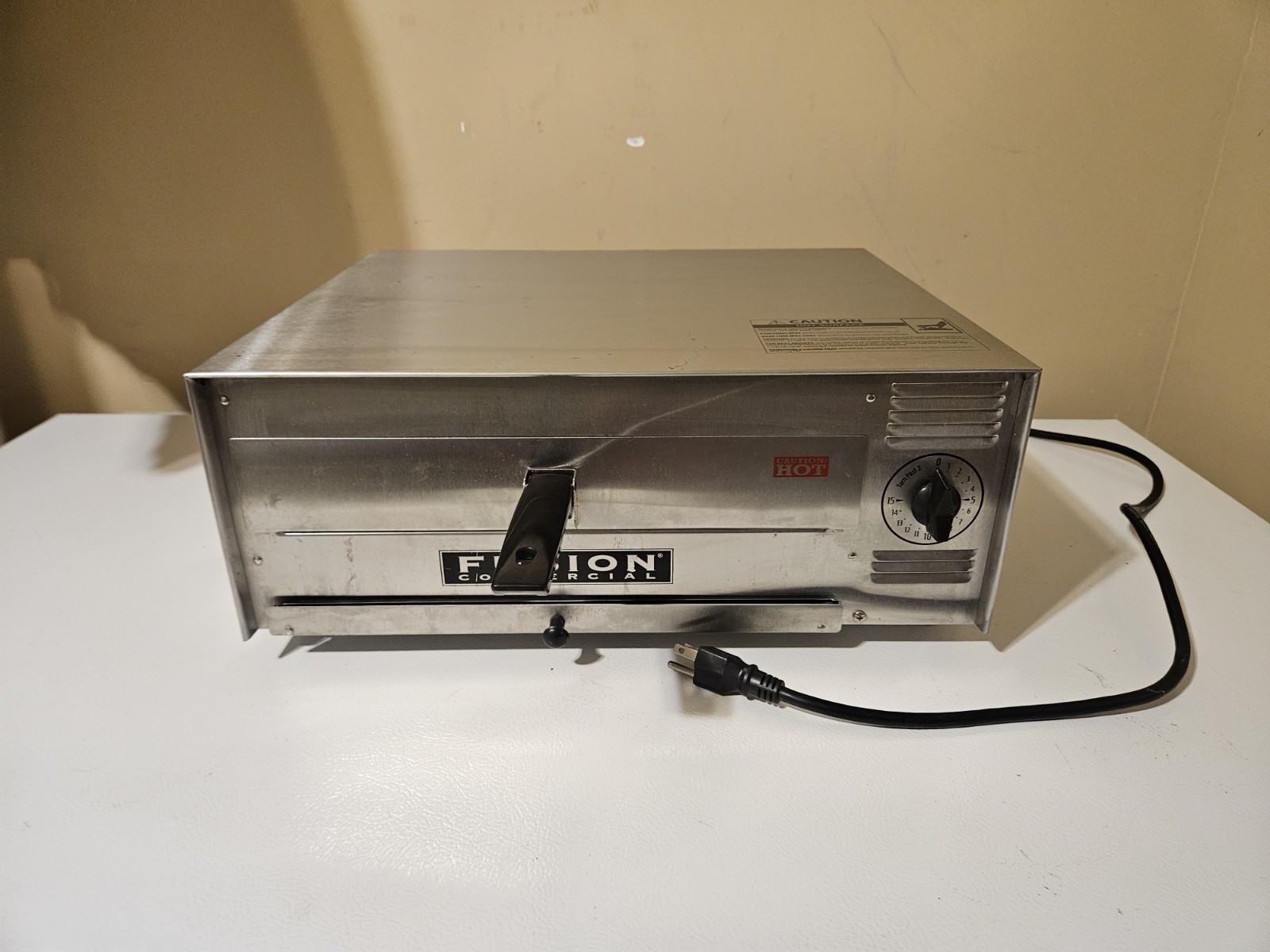 Fusion Commercial Electric Countertop Pizza Oven Model 507