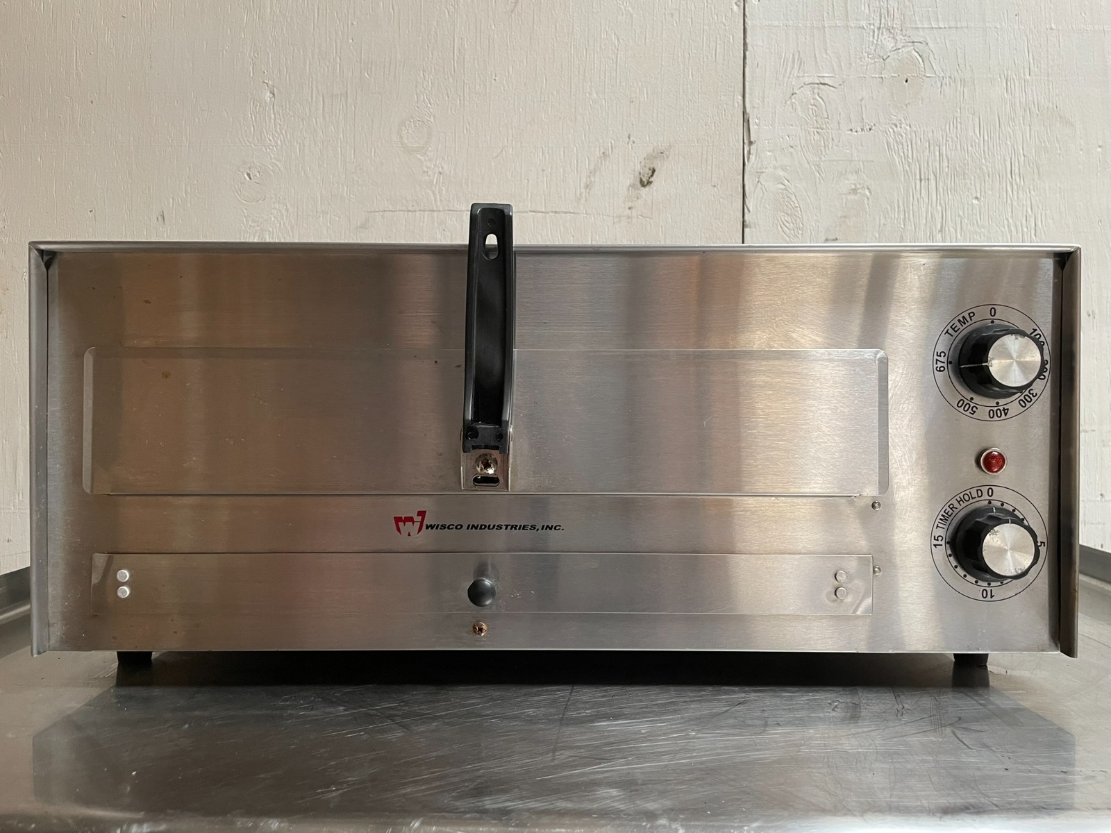 Wisco 560E Countertop Electric Pizza Oven