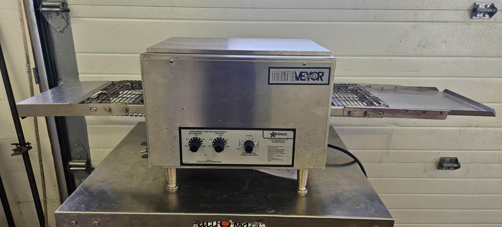 Star 210HX 10″ Miniveyor Multi-Purpose Radiant Conveyor Pizza Oven