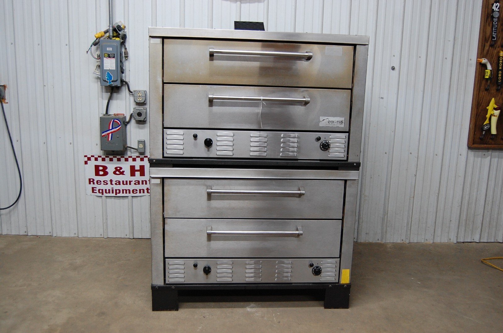 Peerless CW61NS Natural Gas Double Stack 4 Stone Deck Pizza Oven