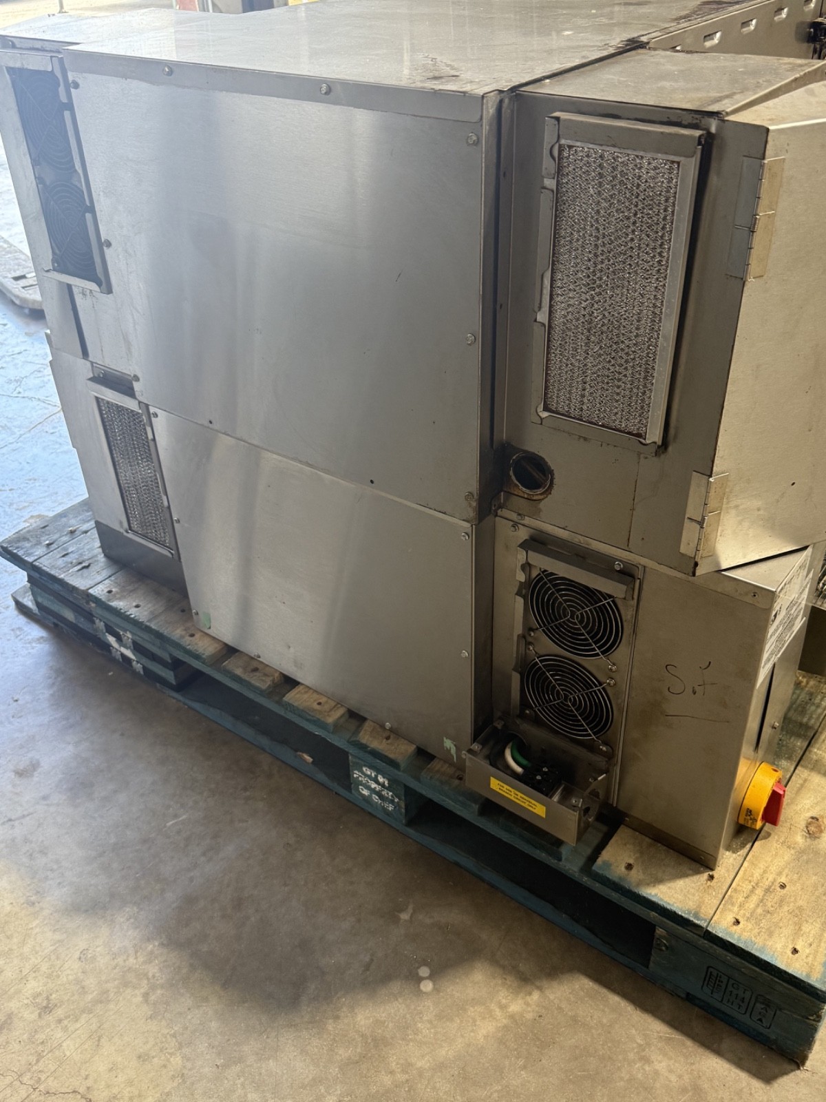 Ovention S2000 Ventless Double Stack Conveyor/ Pizza Ovens