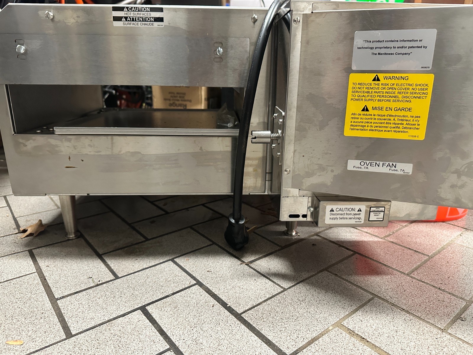 Lincoln 2500/1366 50″ Single Belt Digital Impinger Countertop Conveyor Oven