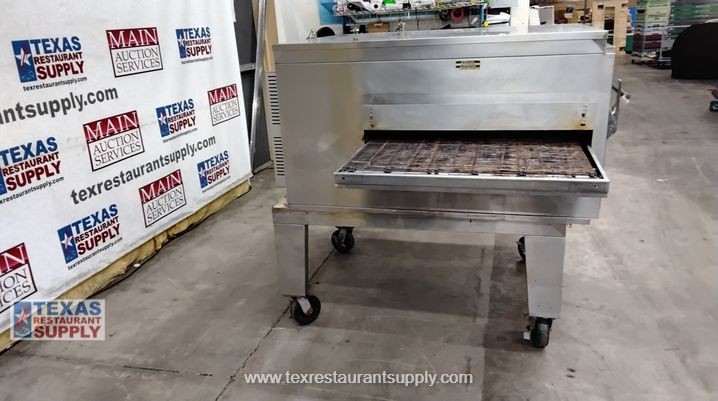 Lincoln Impinger 1450 Gas Single Stack Conveyor Pizza Oven