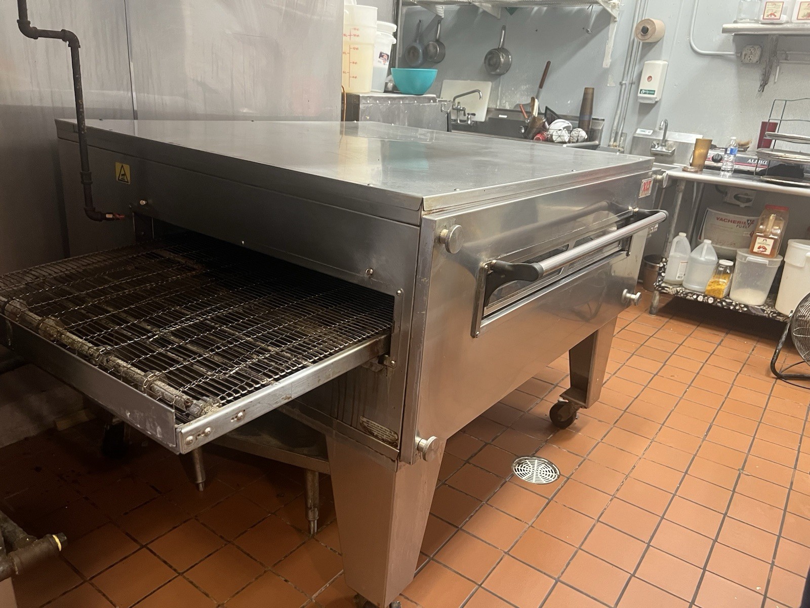 XLT 3255C S1308 Floor Model Conveyor Oven Natural Gas 1 Belt 1 Deck