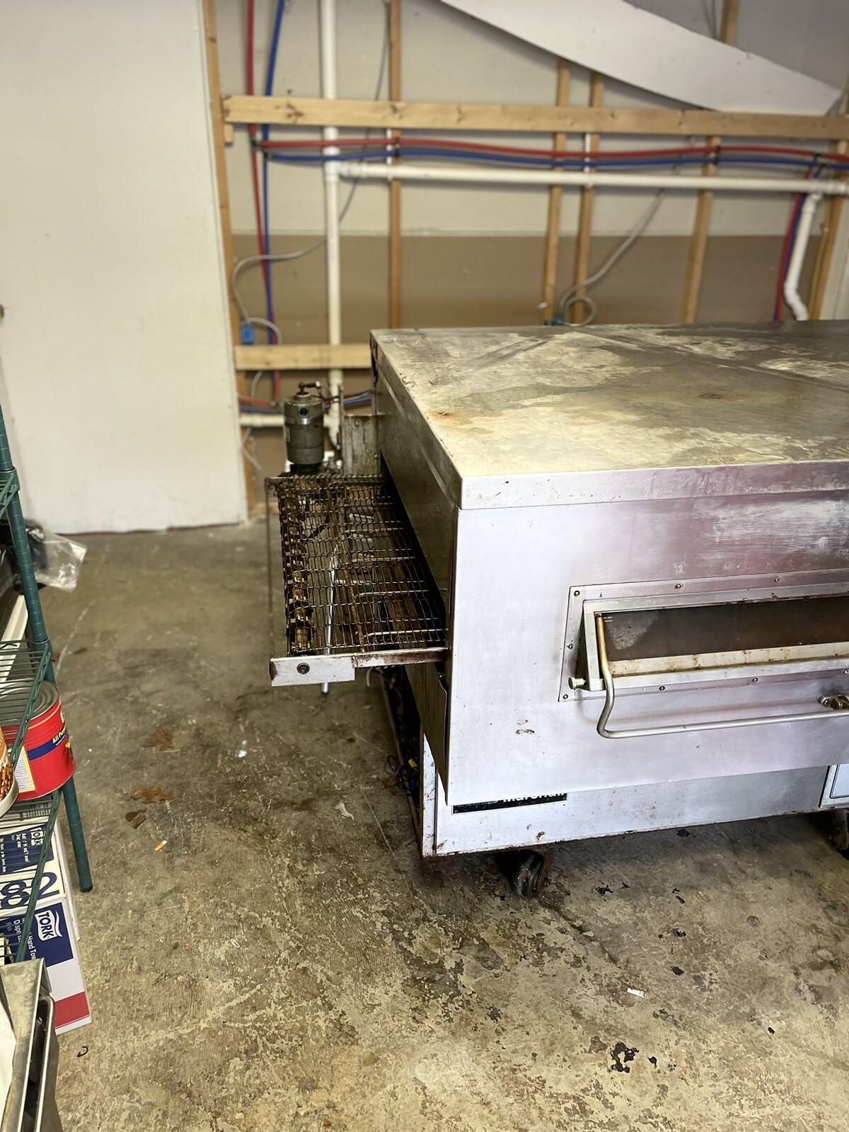 PS360 Gas Conveyer Oven. Good Condition And Works Great.