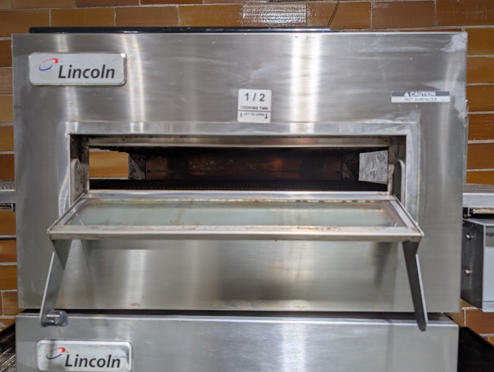 Lincoln 1132-0000-U-KF017 Impinger II Express Fast Bake Conveyor Pizza Oven