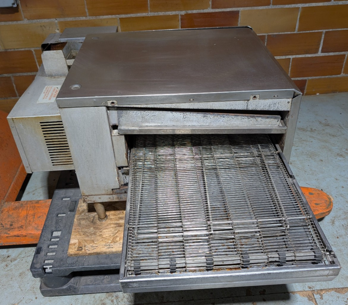 2021 Lincoln Impinger 1301 Countertop Conveyorized Electric Pizza Oven