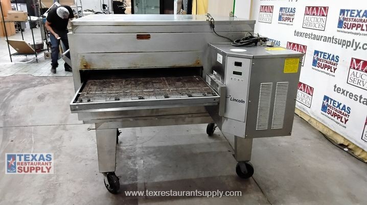 Lincoln Impinger 1450 Gas Single Stack Conveyor Pizza Oven
