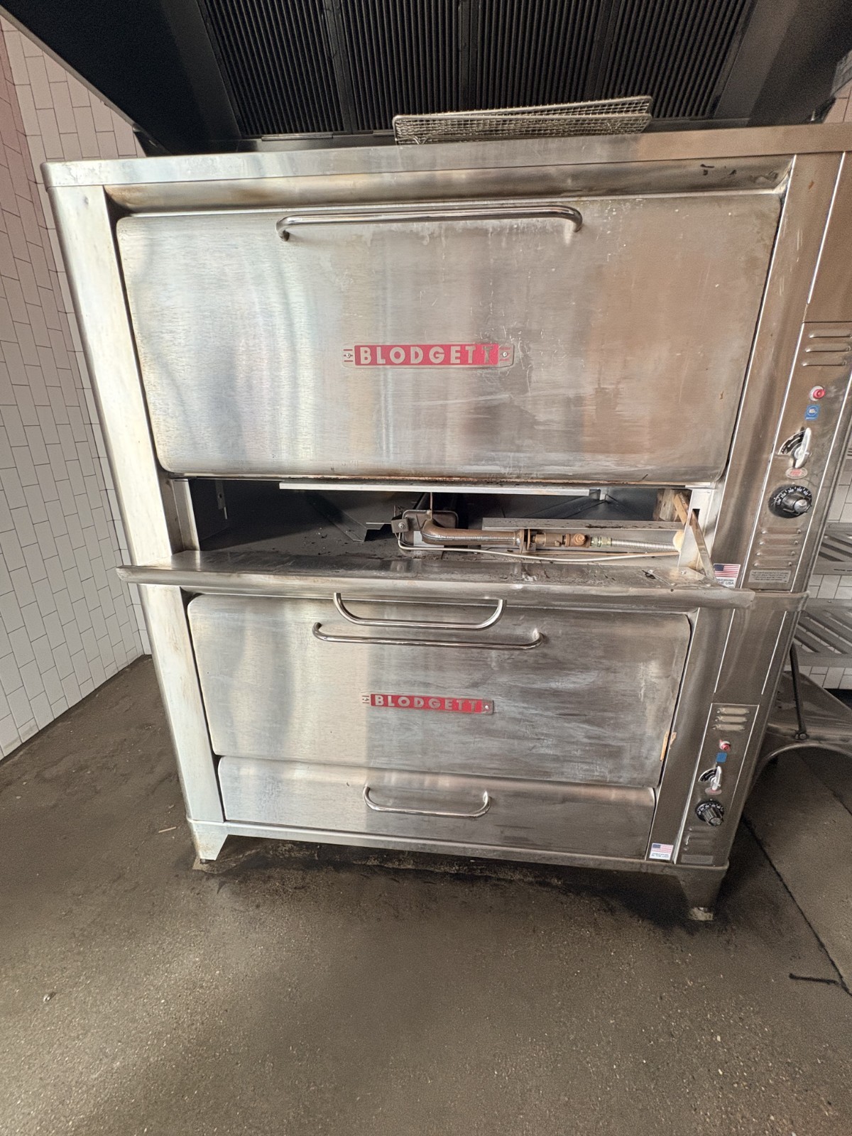 Blodgett Double Deck Commercial Gas Pizza/Baking Oven – Used