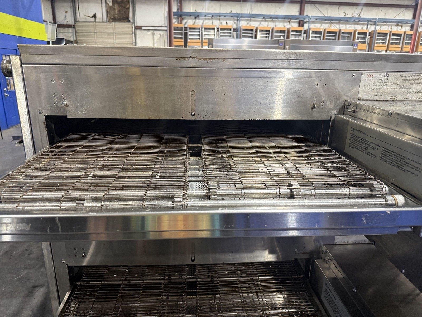 XLT X3D 3255-01338 LIQUID PROPANE TRIPLE STACK CONVEYOR PIZZA OVEN W/ VENT HOOD
